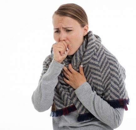 4 efficaci rimedi naturali per la tosse